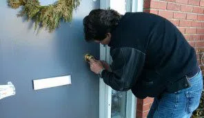 Golden Locksmith Services Brookline, MA 617-712-1192 - 14-Eviction-Locksmith