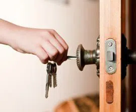 Golden Locksmith Services Brookline, MA 617-712-1192 - 4-Locksmith-Service